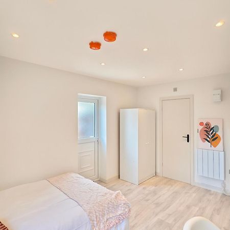 Hotel Morden Stratford Studio 1 Londres Exterior foto